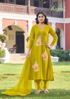Alisa By Karissa Viscose Roman Kurti With Bottom Dupatta 